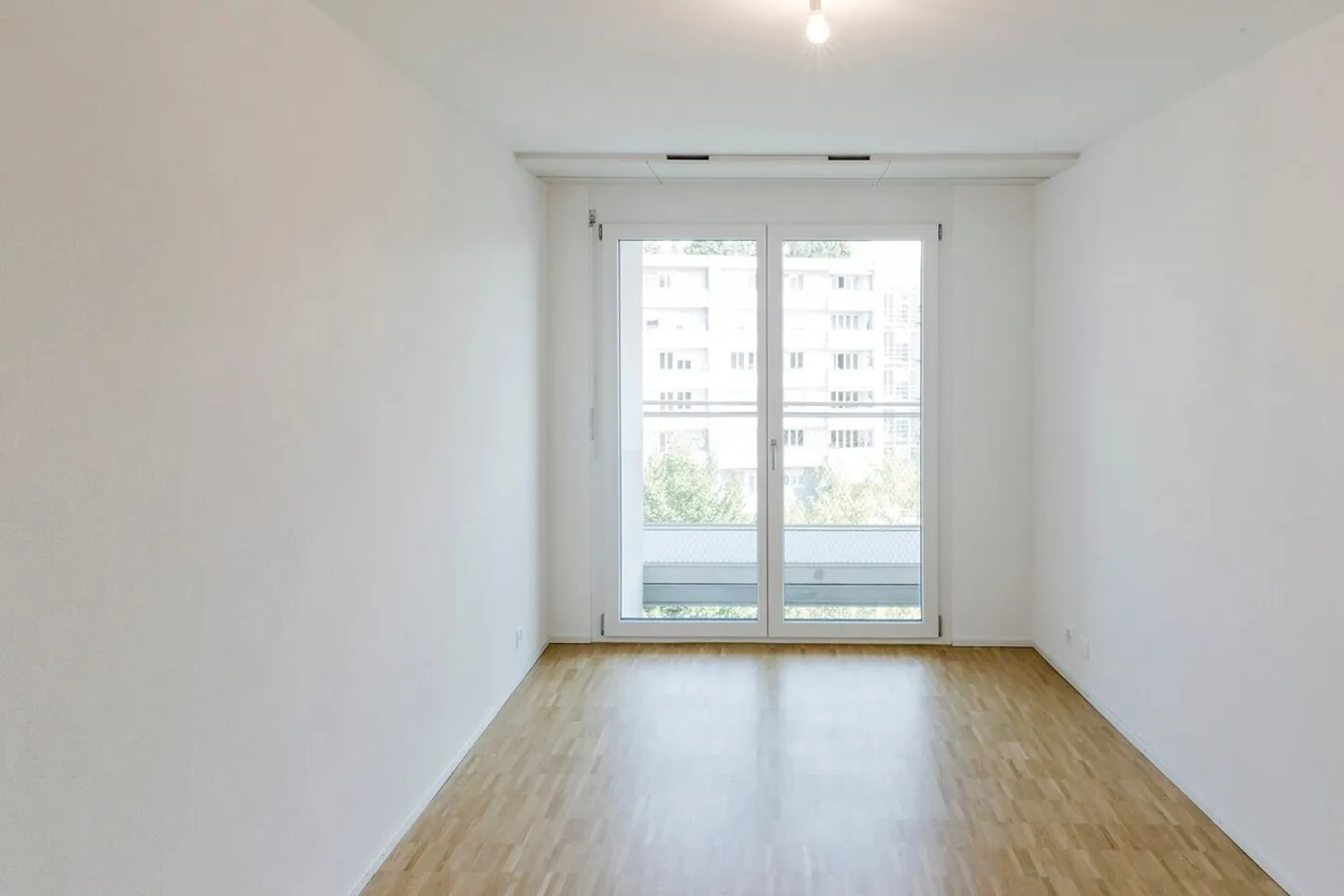 In affitto 5.5 stanze, ideale per famiglie - Foto 9 di 11