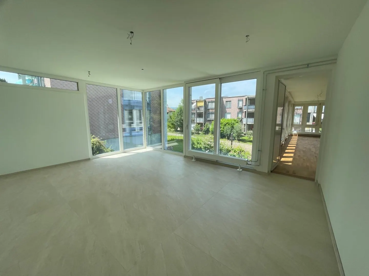 Sunny, quiet and with a large covered seating area and garden share - Photo 10 of 14