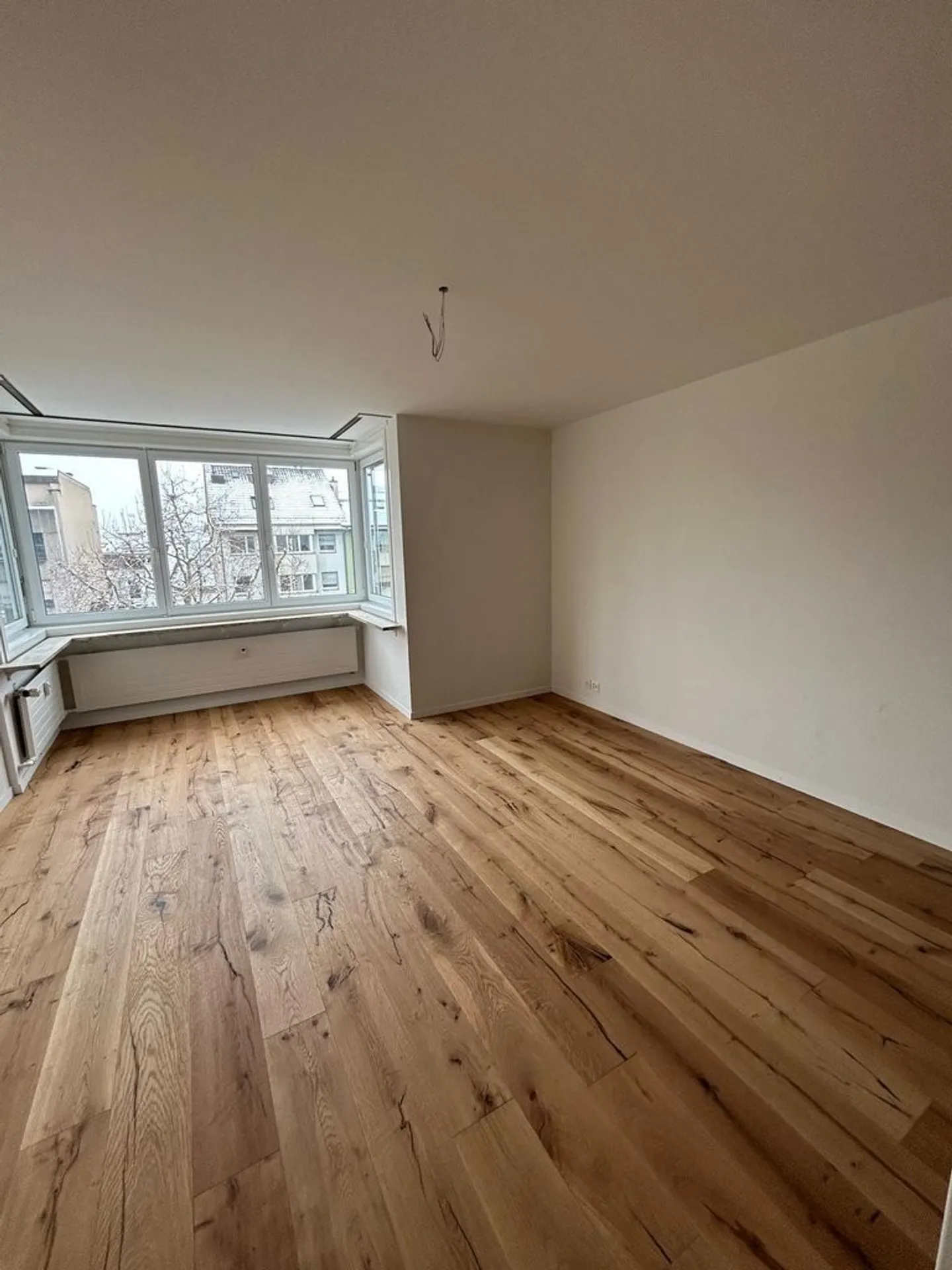 Appartamento moderno di 4 stanze in affitto - Foto 7 di 9