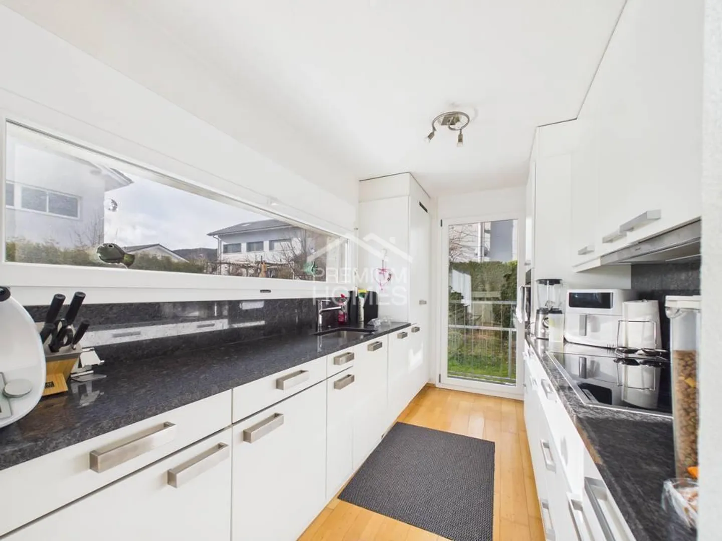 Bijou résidentiel élégant pour toute la famille - Photo 3 sur 9