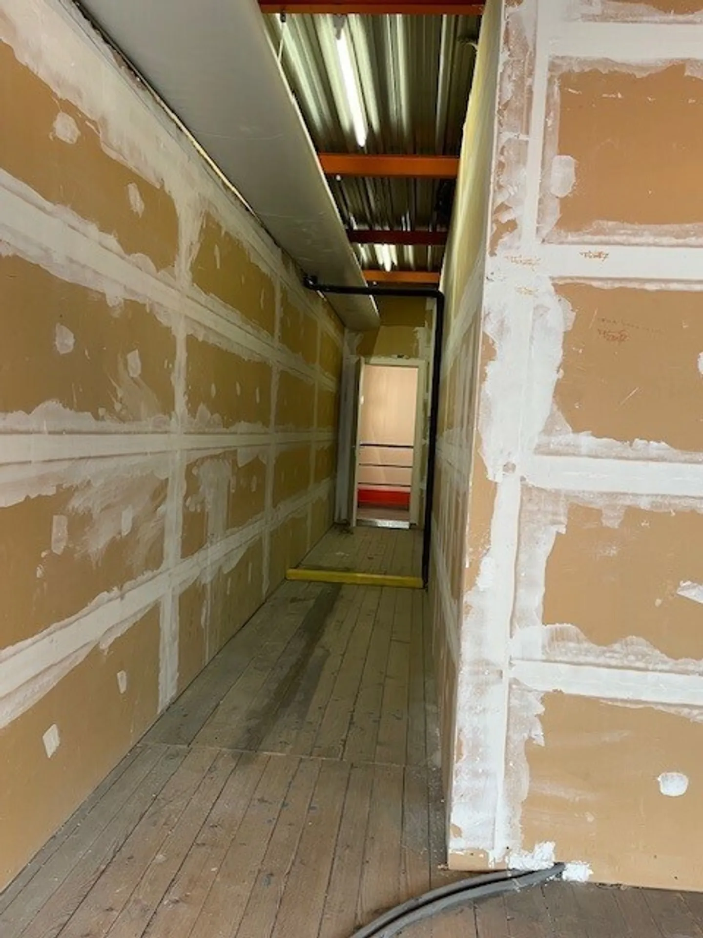 Gewerbefläche in Villars - Foto 12 von 13