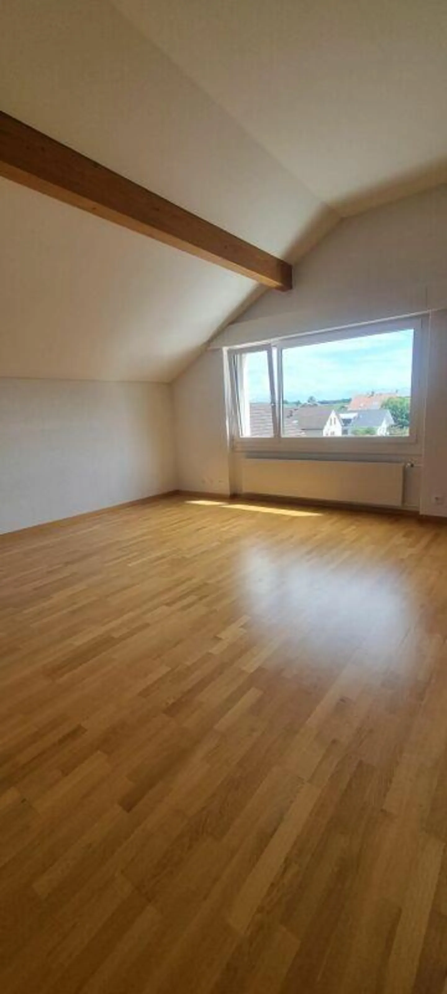 1-room attic apartment - Photo 6 of 7