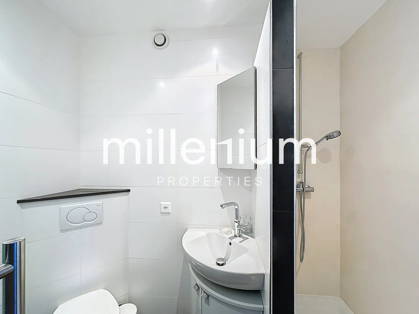 Möblierte 2-Zimmer-Wohnung im Herzen von Genf - Foto 4 von 5