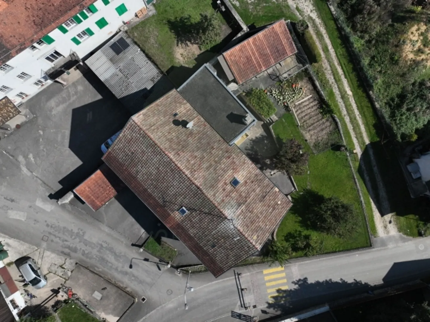 Mixed building in Bonfol – A living environment between nature and potential - Photo 4 of 20