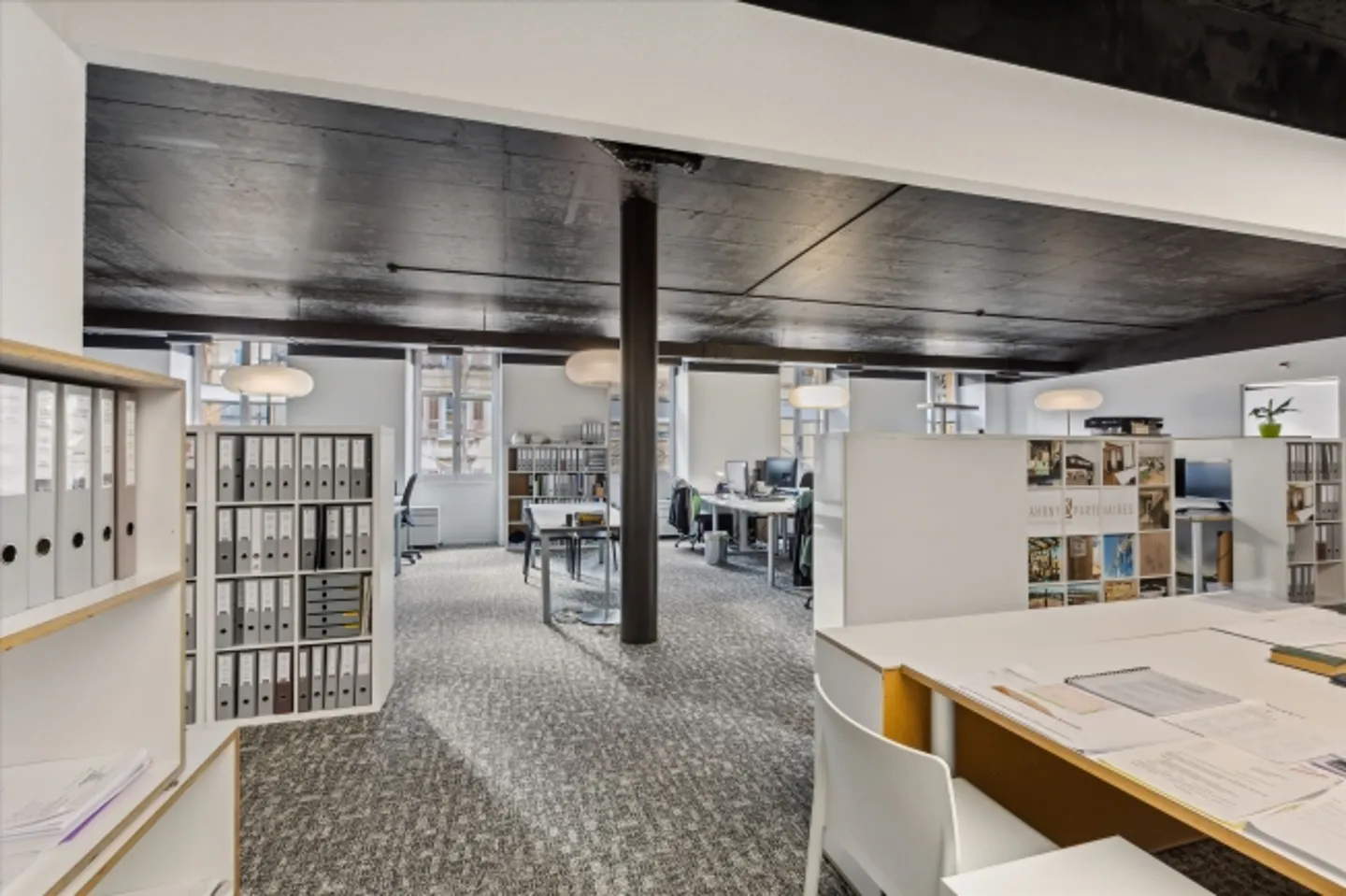 Office space for rent - Photo 4 of 7