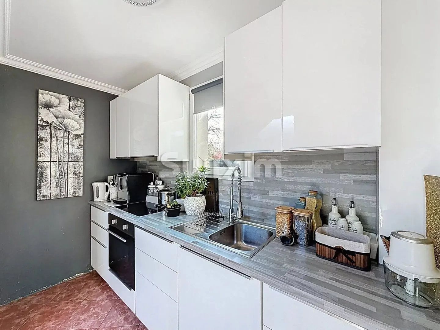 Mediterranean Style Family Home - Photo 5 of 13