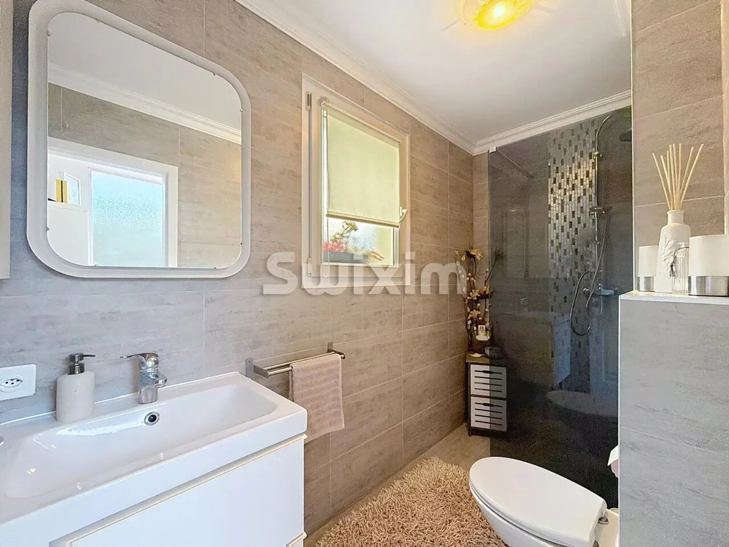 Mediterranean Style Family Home - Photo 9 of 13