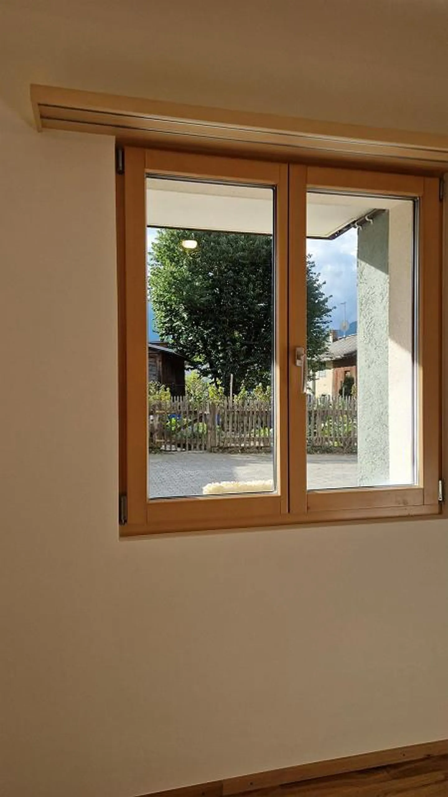 Charming 2.5-room apartment in a quiet location in Degen - Photo 8 of 12