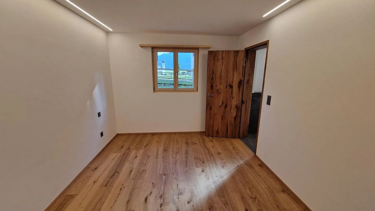 Charming 2.5-room apartment in a quiet location in Degen - Photo 10 of 12