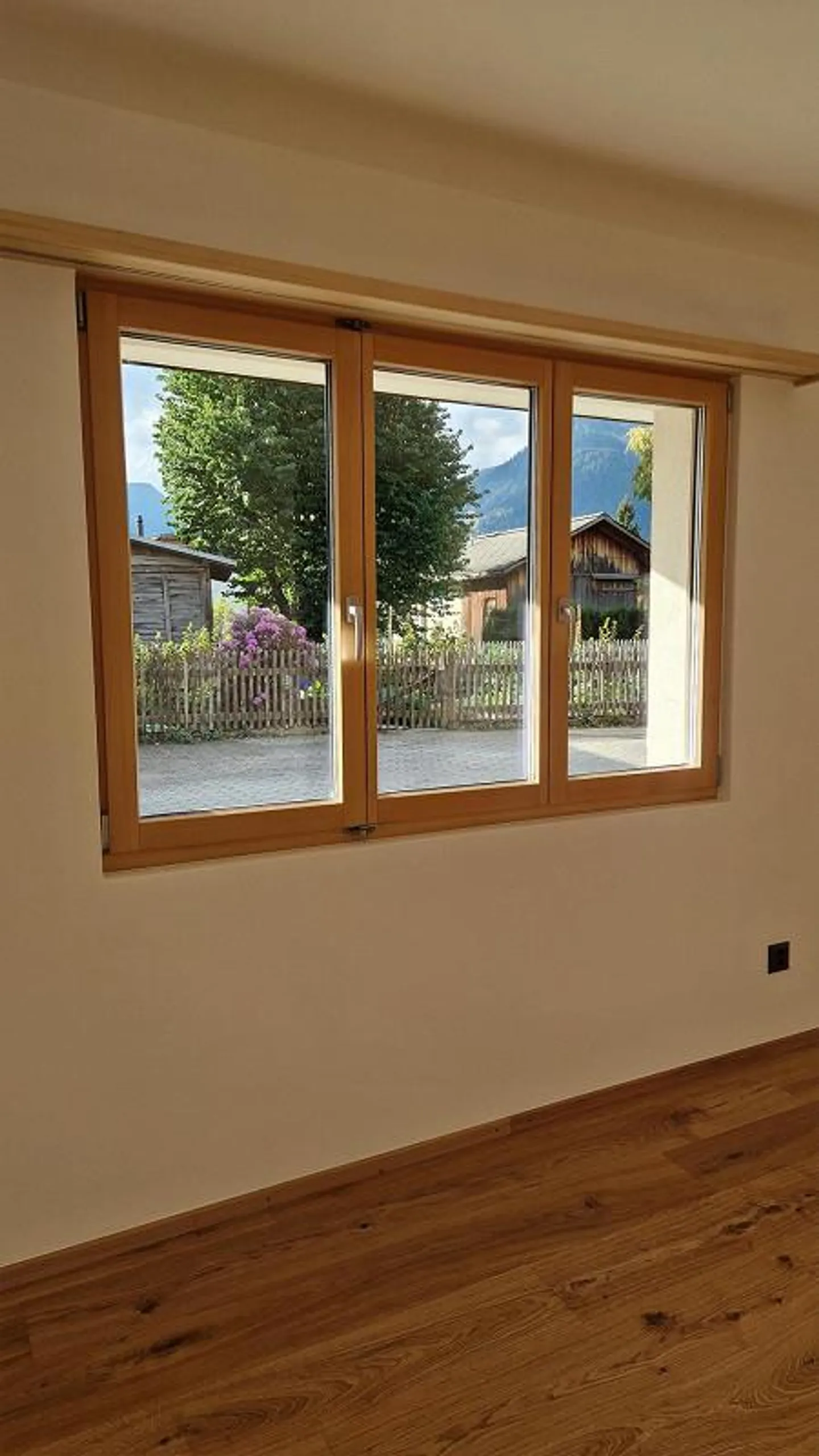 Charming 2.5-room apartment in a quiet location in Degen - Photo 11 of 12