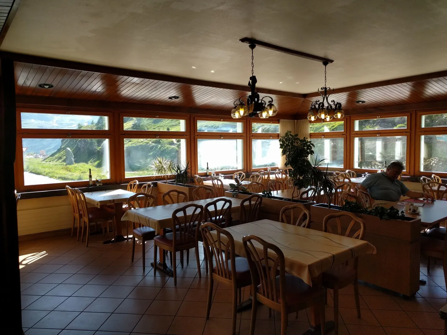 Hotel Ristorante Simplonblick in cima al passo del Simplon - Foto 3 di 4