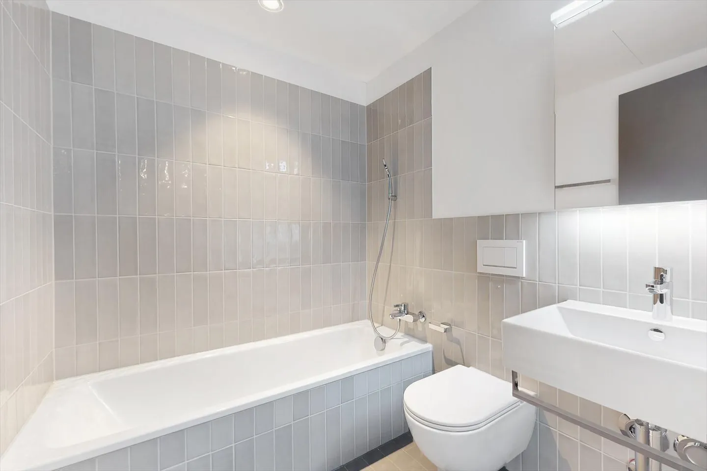 Appartamento 5.5 stanze - Foto 4 di 12