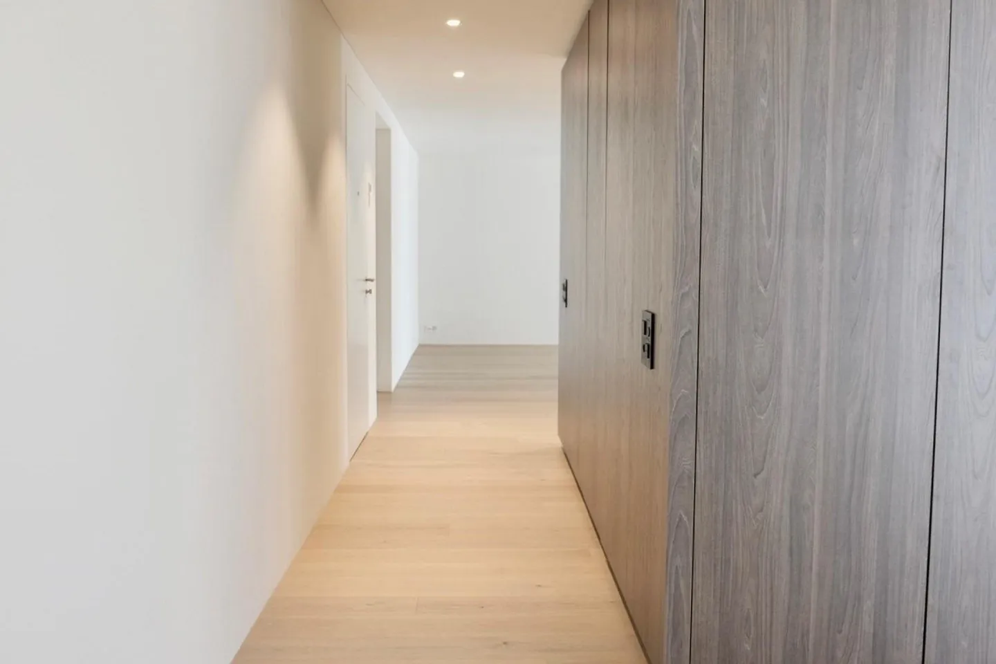 First rental of exclusive residential comfort in a quiet location - Photo 2 of 9