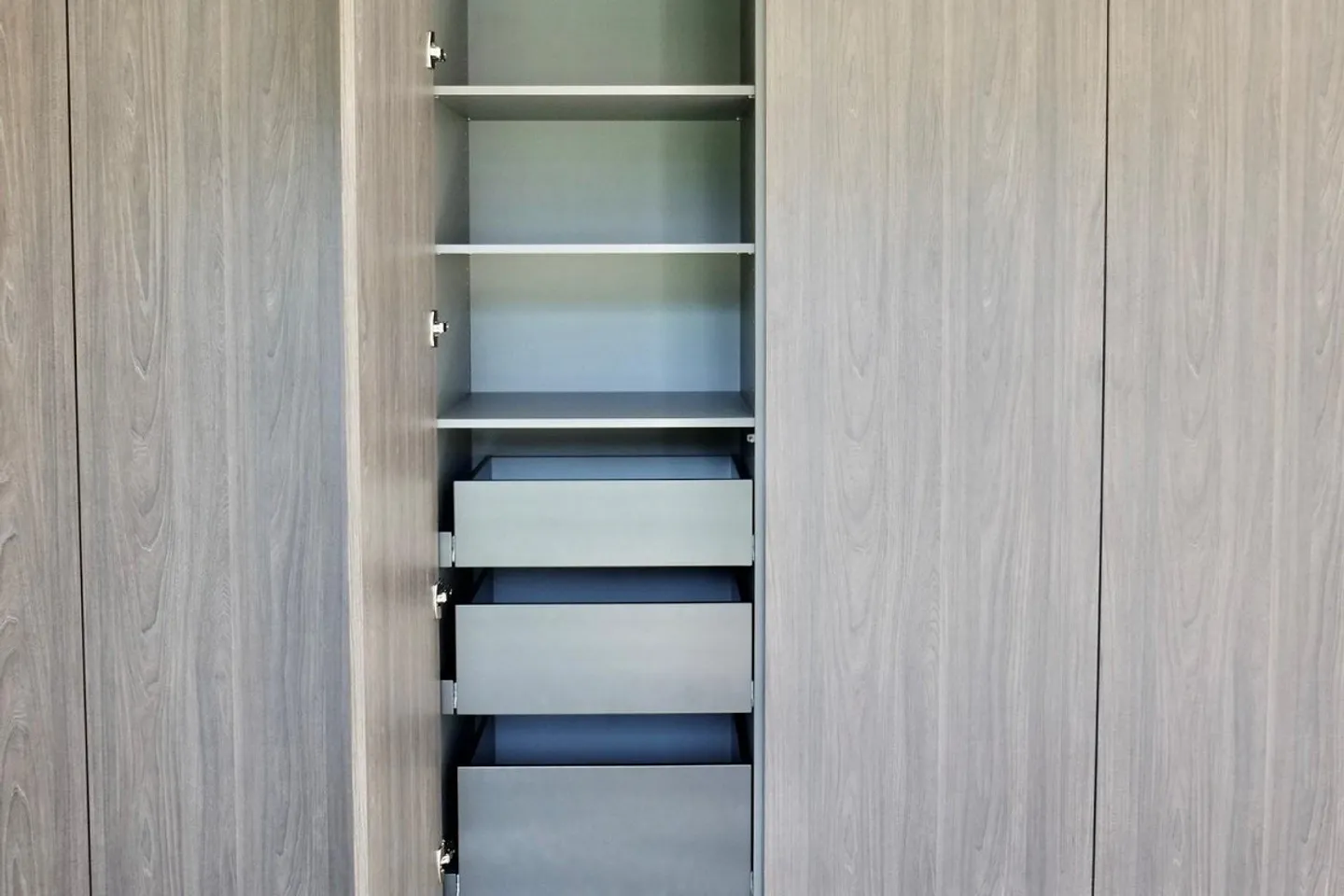 First rental of exclusive residential comfort in a quiet location - Photo 5 of 9