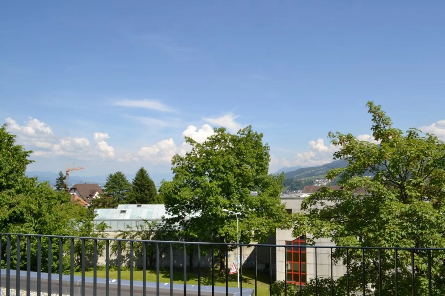 Moderne Wohnung in ruhigem Quartier - Foto 9 von 10