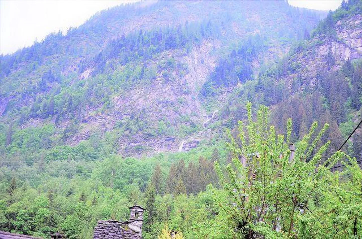 2 rustici da ristrutturare con giardino - Foto 20 di 28