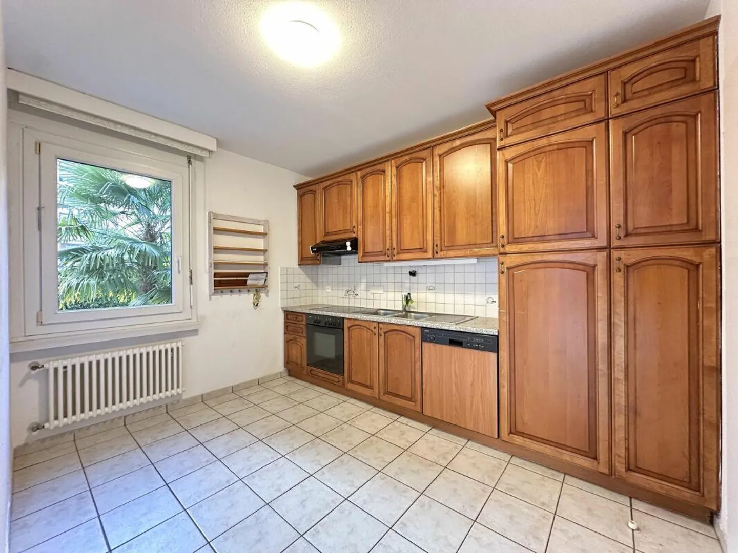 MINUSIO - Spacious 4.5 rooms just steps from the lake - Photo 3 of 10