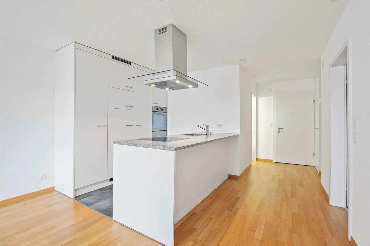 Your new home ¦ close to the center - Photo 1 of 7