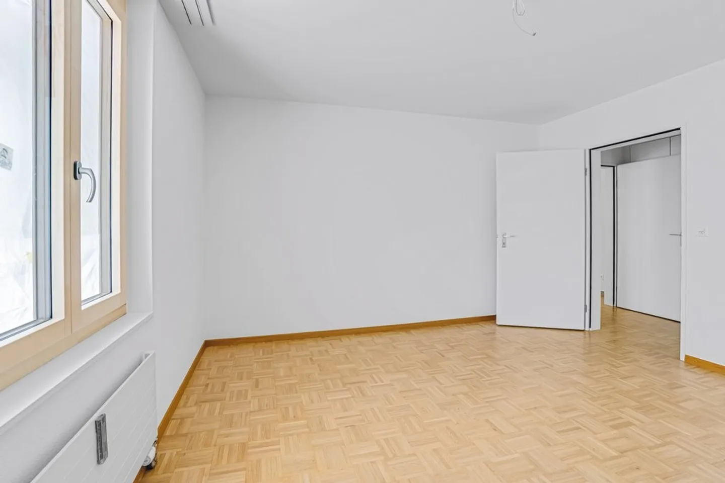 Charmant appartement 2.5 pièces - Photo 3 sur 7