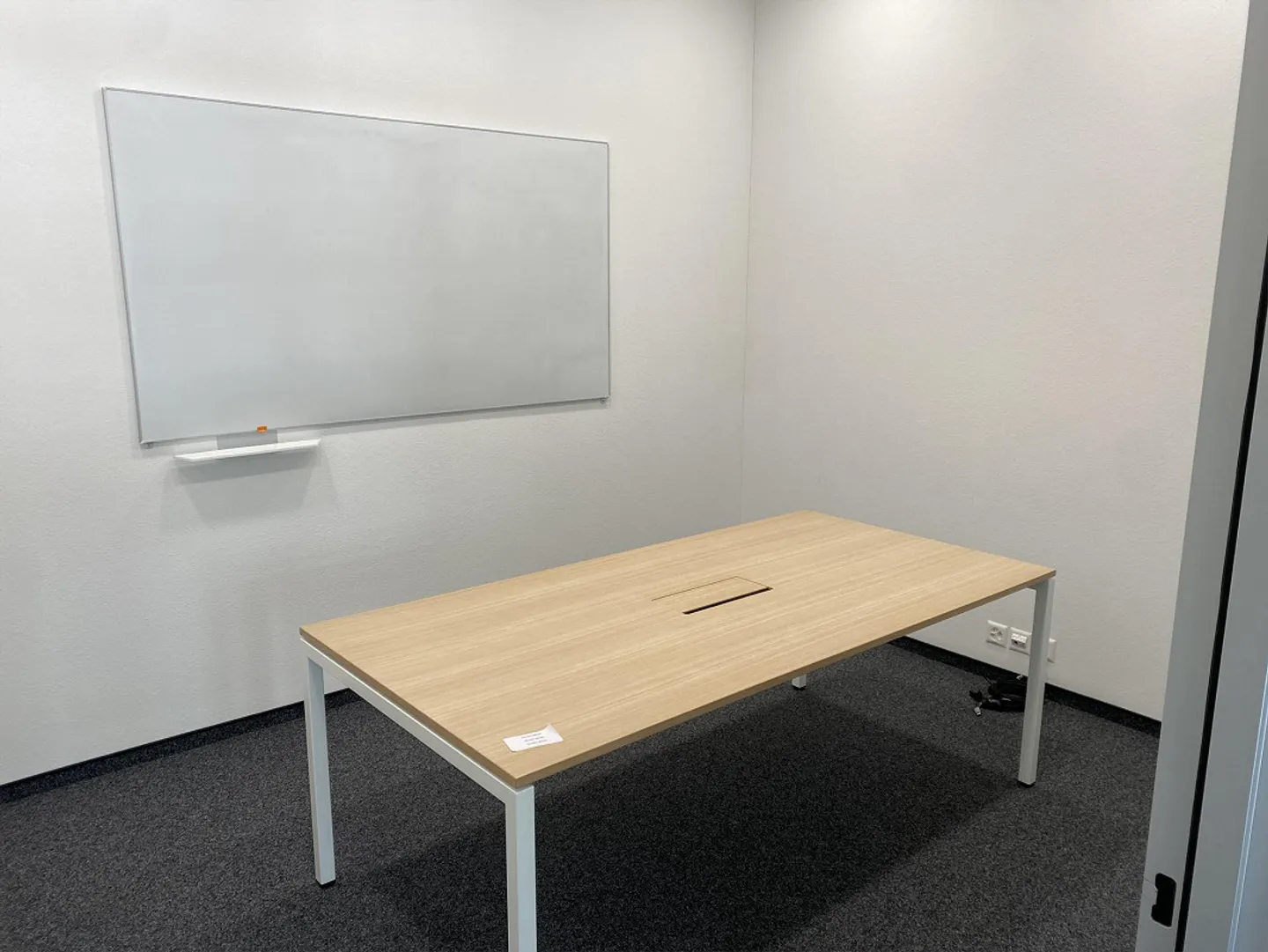 Pronto per la tua attività - Uffici completamente attrezzati - Foto 5 di 8