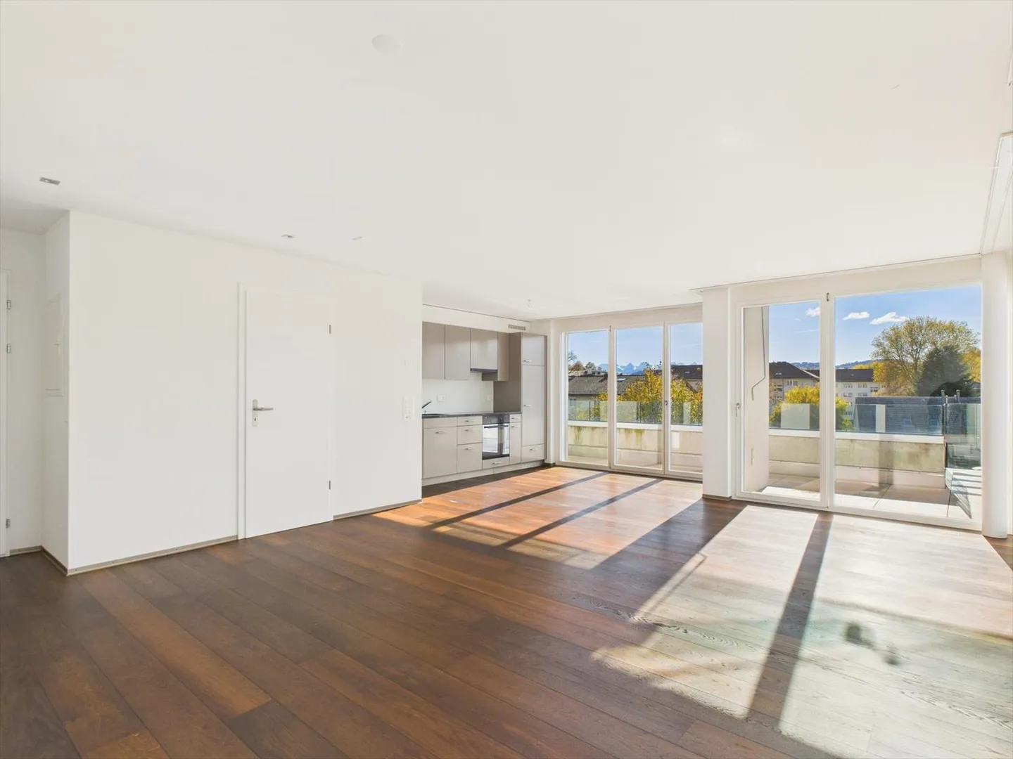 Appartamento attico esclusivo con terrazza solare a Ostermundigen, Cantone BE - Foto 6 di 13