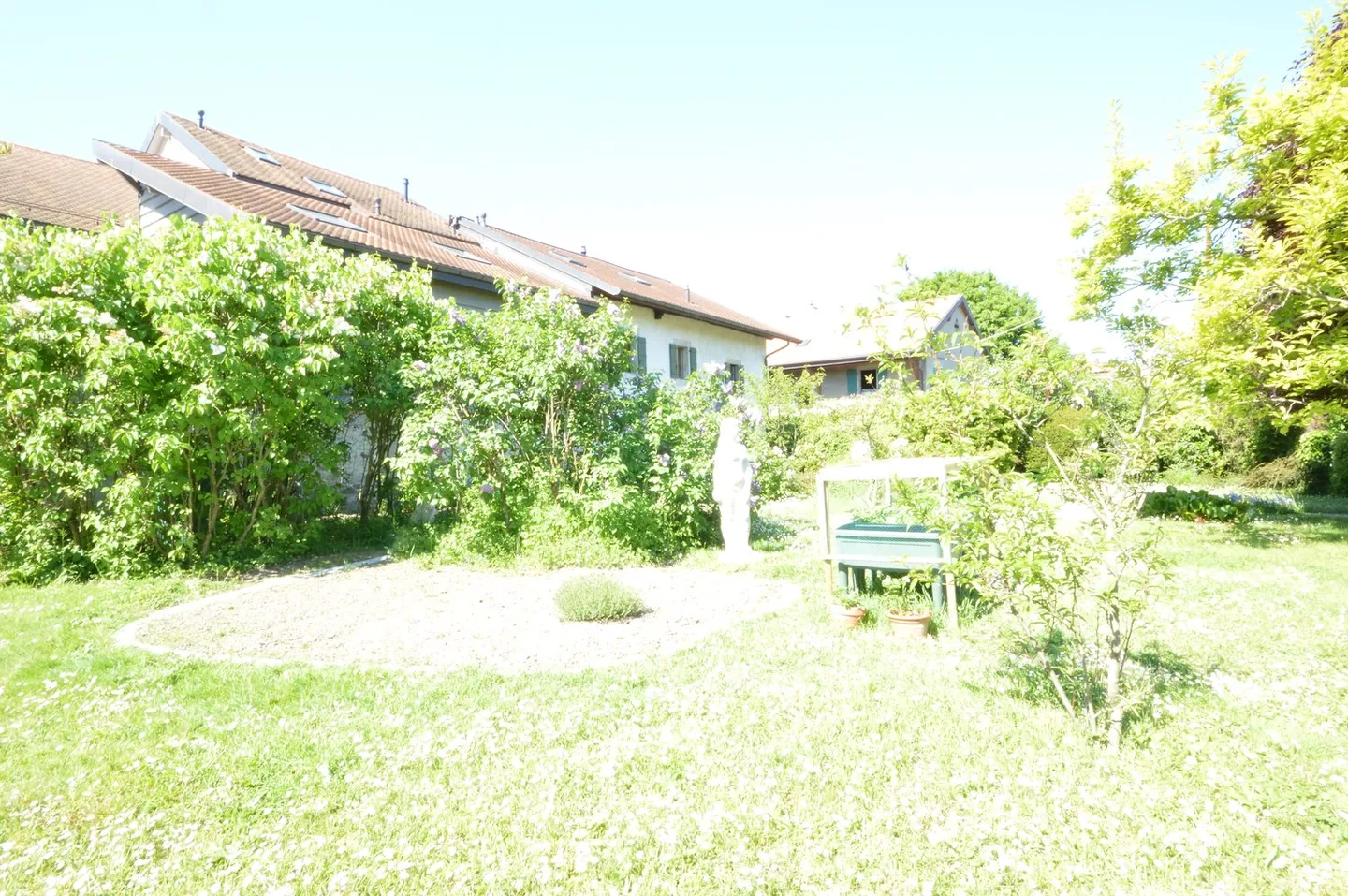 Charmantes Haus in Collonge-Bellerive - Foto 2 von 13