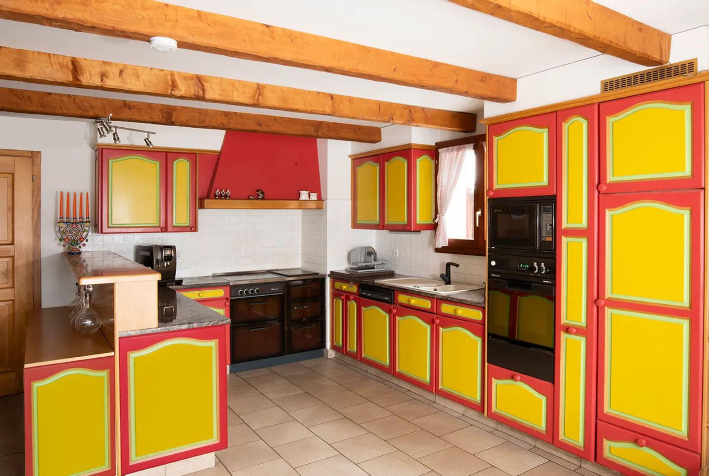 Magnificent Detached Villa with Panoramic Views and Absolute Tranquility in Chamoson - Photo 6 of 12