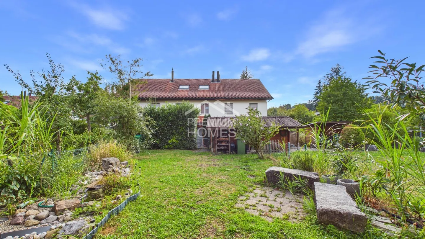 Spacious Family Paradise - Photo 10 of 11