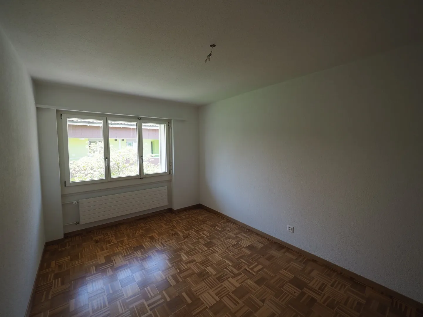 Accogliente appartamento di 3,5 stanze in una posizione tranquilla a Biglen - Foto 6 di 7