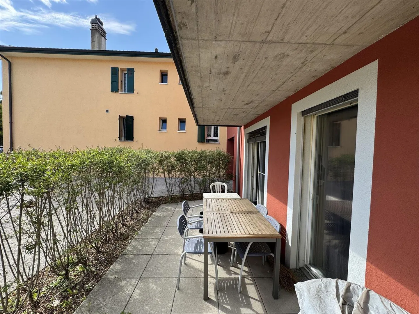 Appartement avec 3½ pièces au rez-de-chaussée - Photo 1 sur 6