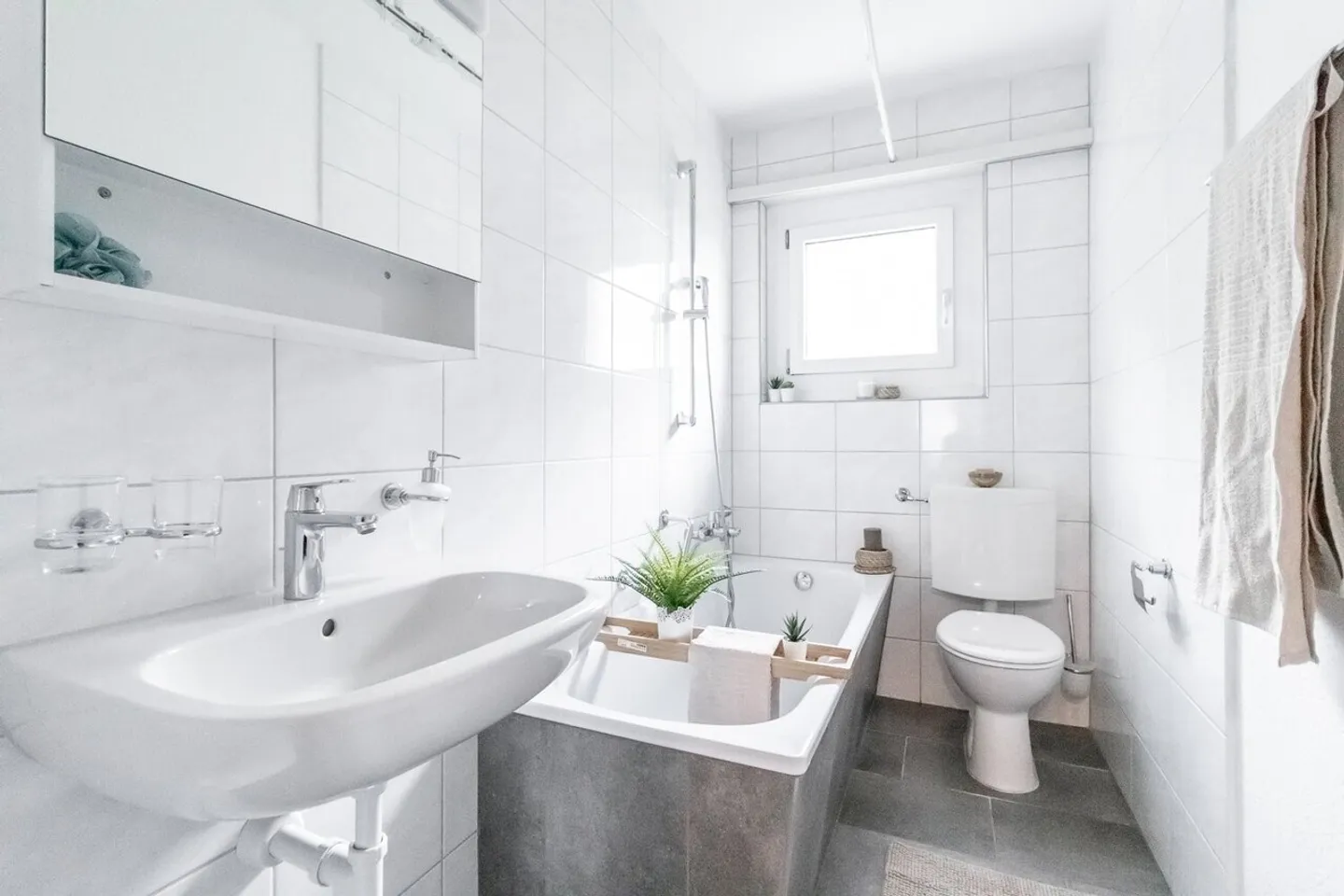 Appartement lumineux 4 pièces à Melchnau - Photo 3 sur 8