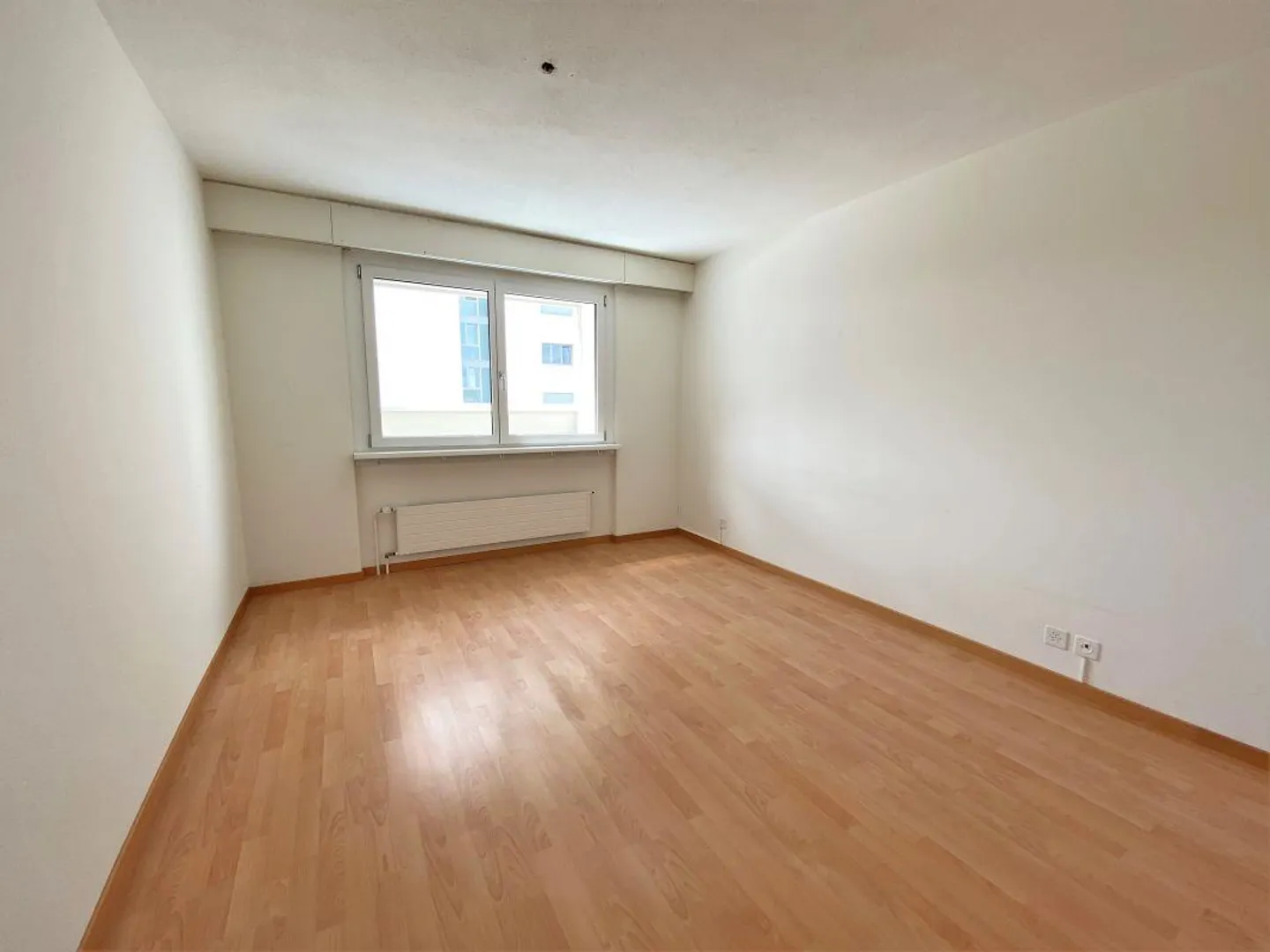 Attic apartment in a quiet residential area - Photo 3 of 7