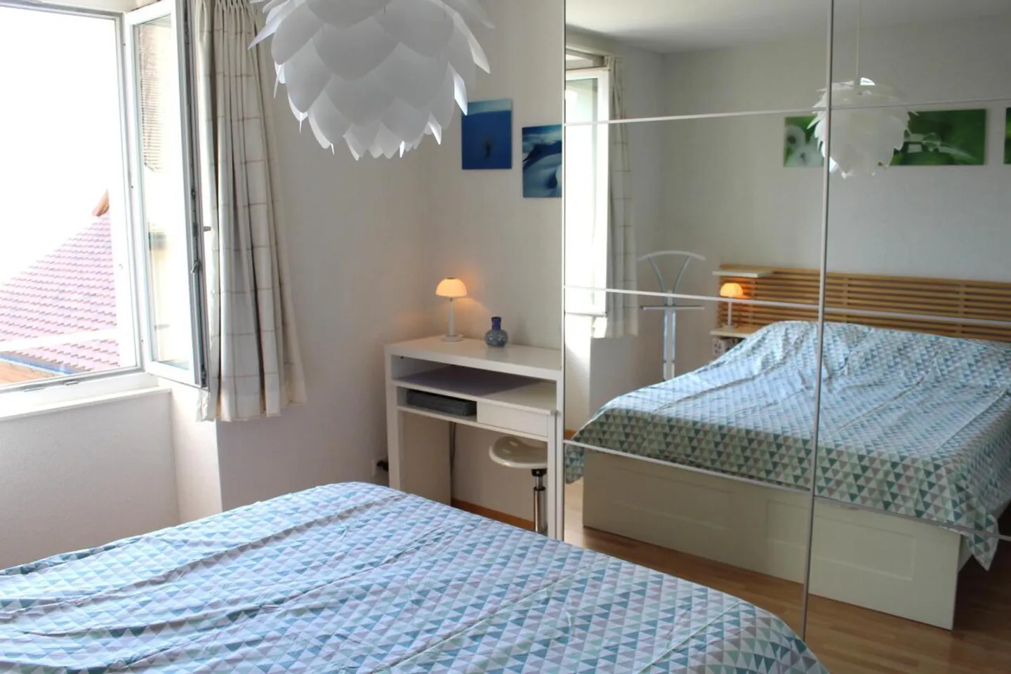 Charmantes Einfamilienhaus mit 5,5 Zimmern und Seeblick - Foto 7 von 9
