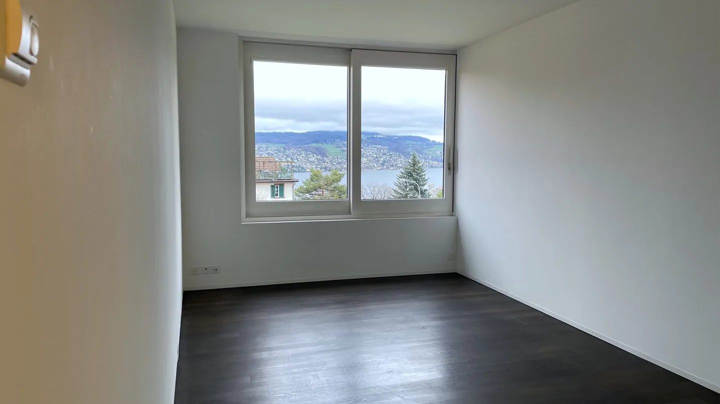 Exclusive 4.5-room apartment amidst a park landscape - Photo 4 of 7