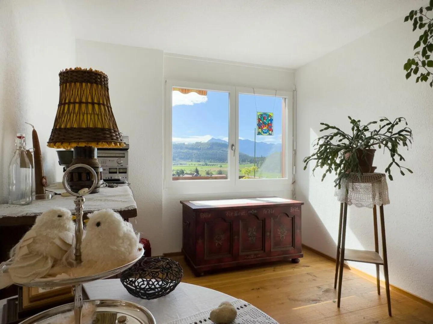 Spacious 6.5-room single-family house with impressive mountain view... - Photo 6 of 27