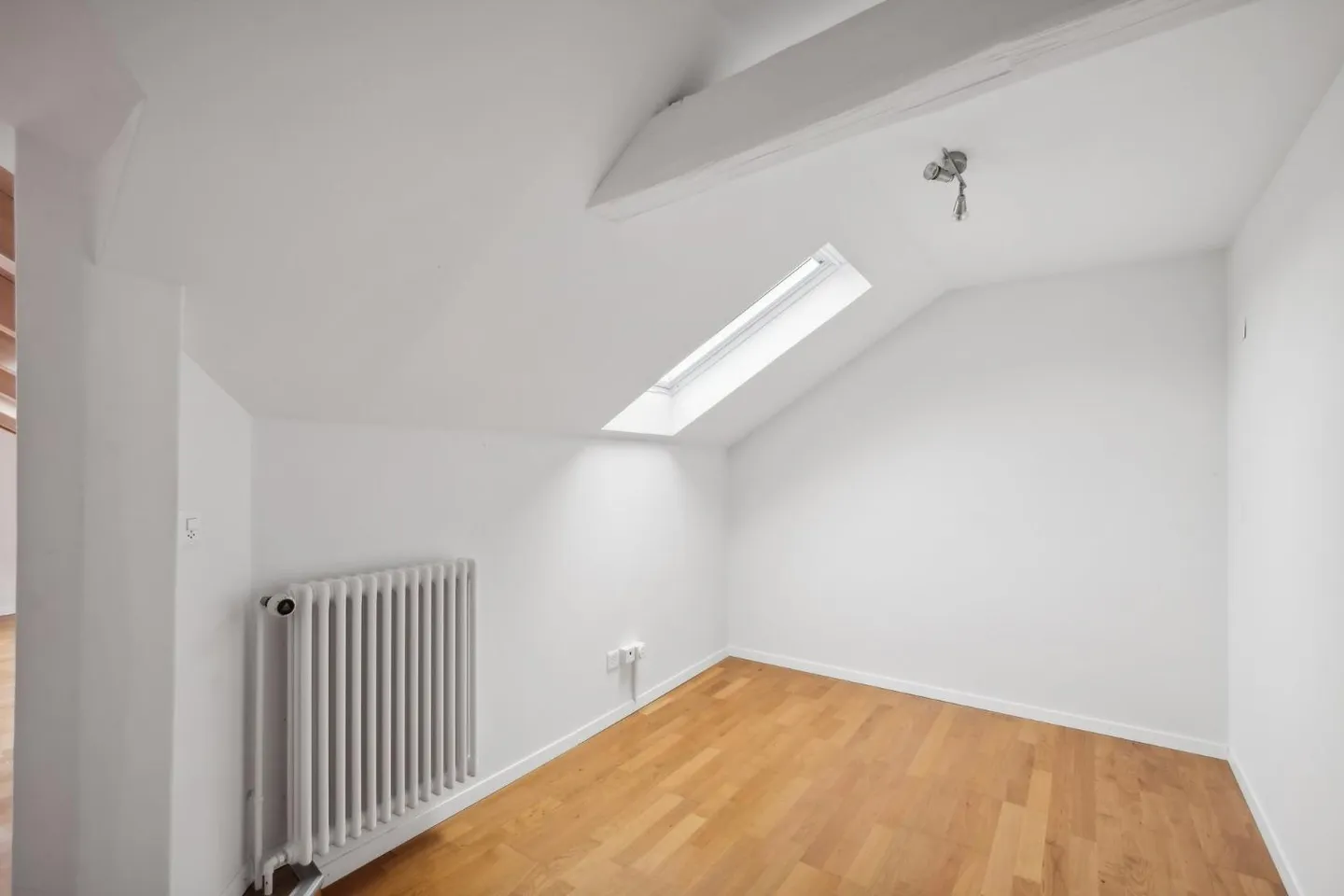 Exclusive old building maisonette apartment in the heart of Langenthal! - Photo 11 of 12