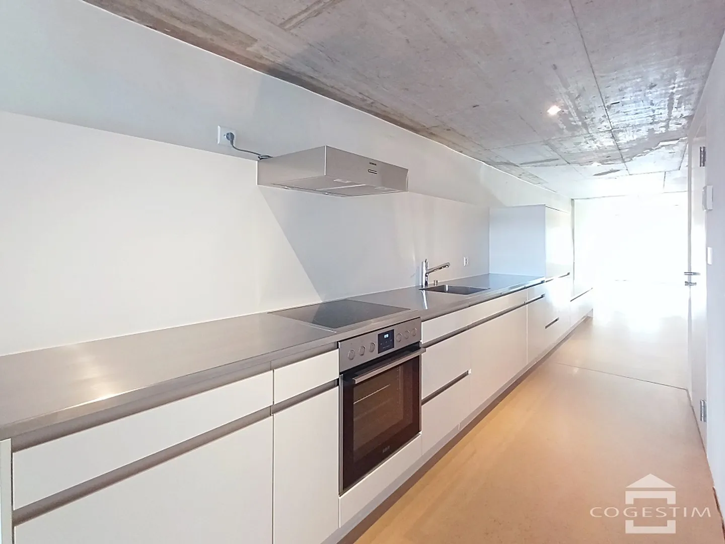 2.5 Room Apartment - Photo 4 of 8