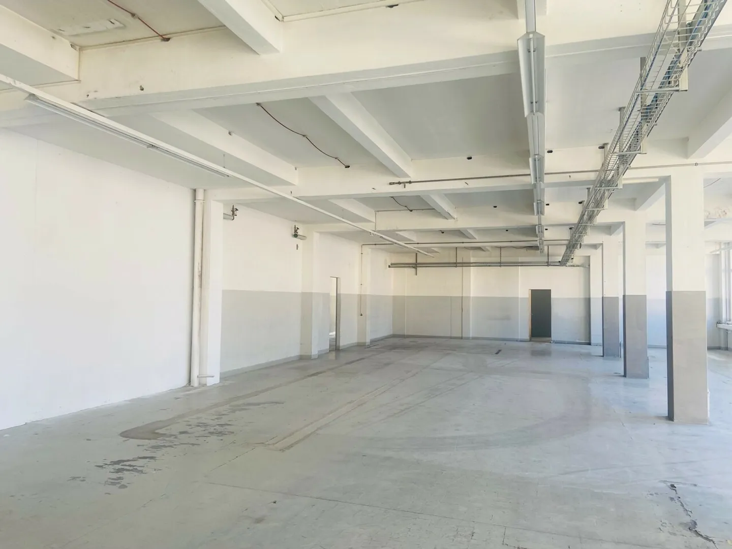 Atelier mixte - 3'596m2 au 3ème étage - gratuité de loyer - Photo 6 sur 8