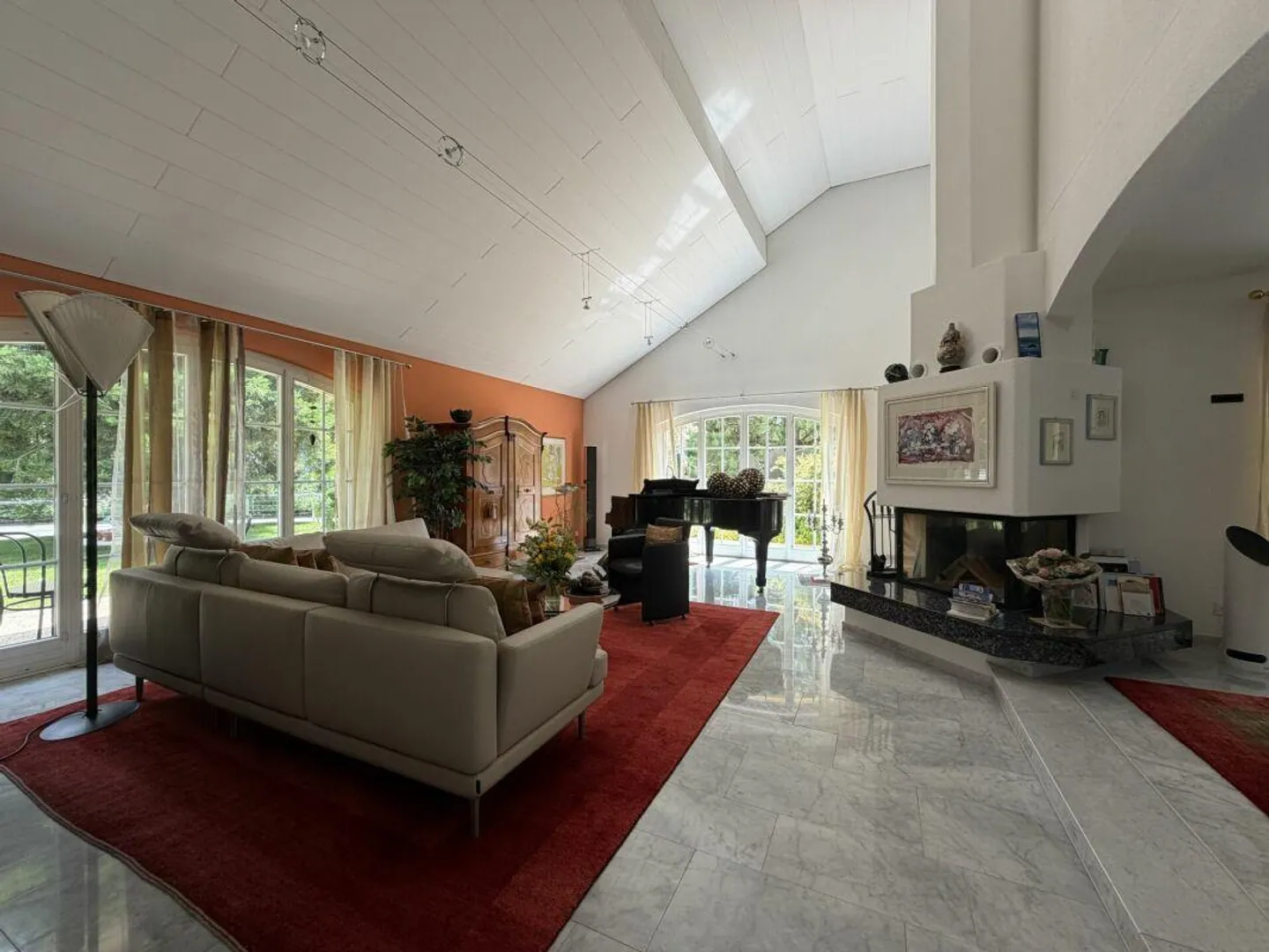 Charming, Modern Country House with Style - Photo 3 of 13