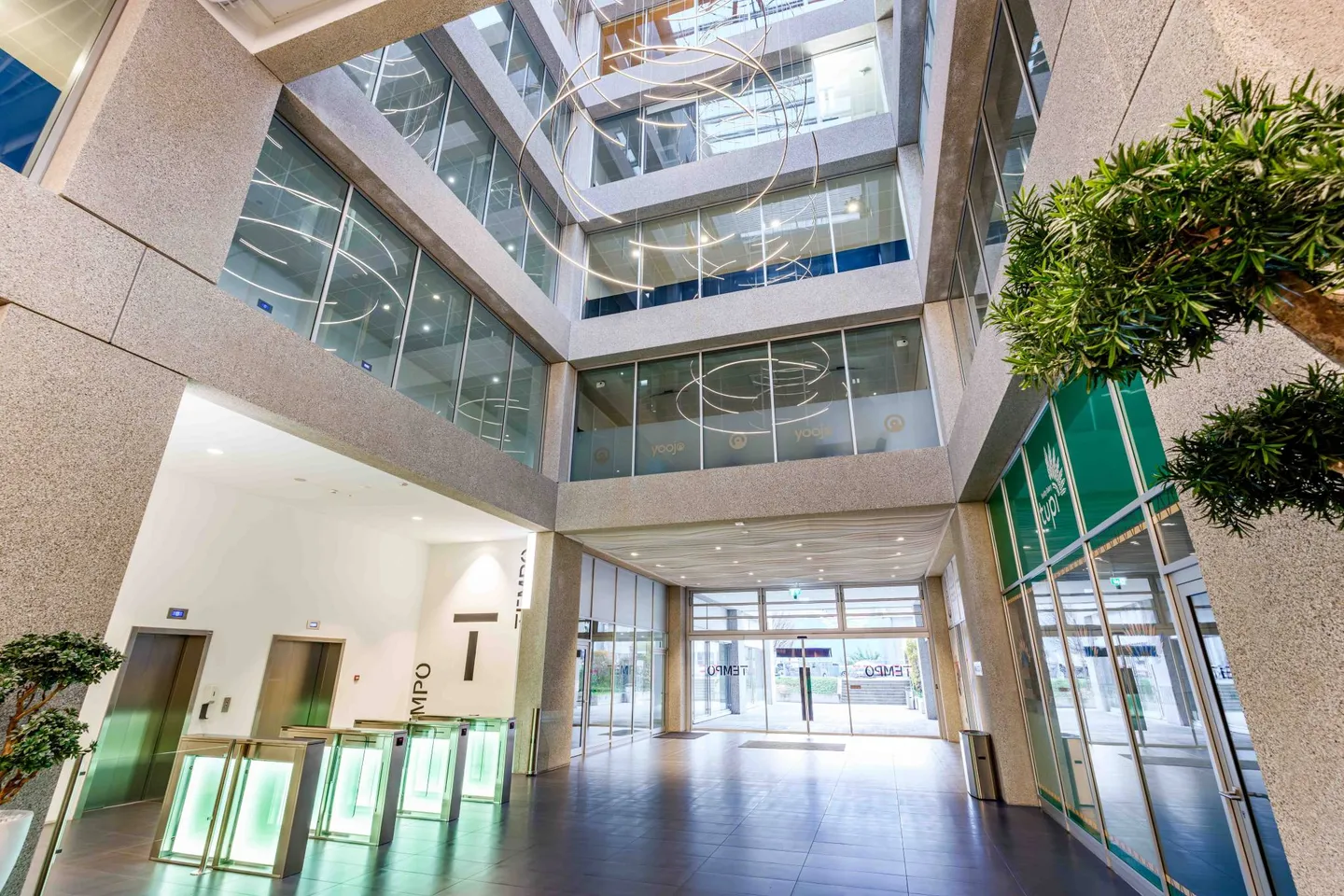 High-Tech Office Space in Geneva - Photo 1 of 9