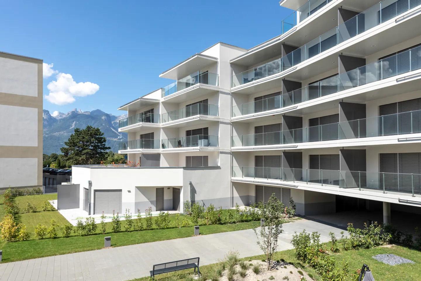 Underground parking space for rent in Aigle / 1st RENT OFFERED - Photo 1 of 1