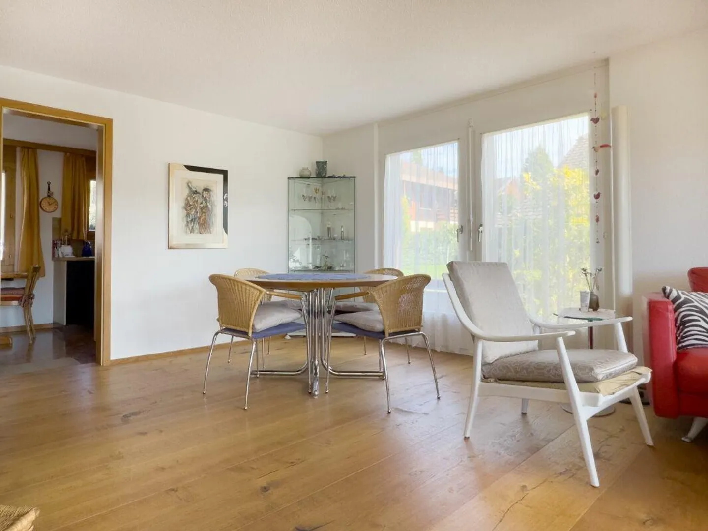 Spacious 6.5-room single-family house with impressive mountain view... - Photo 8 of 27