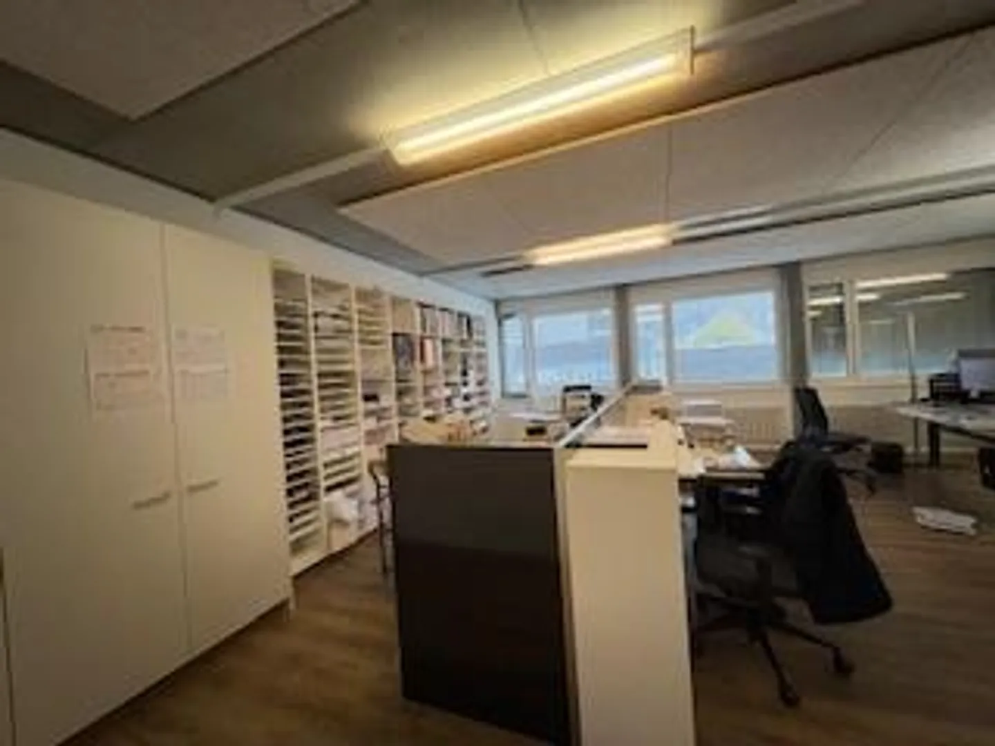 Spazio ufficio di 109 m2 - Foto 5 di 7