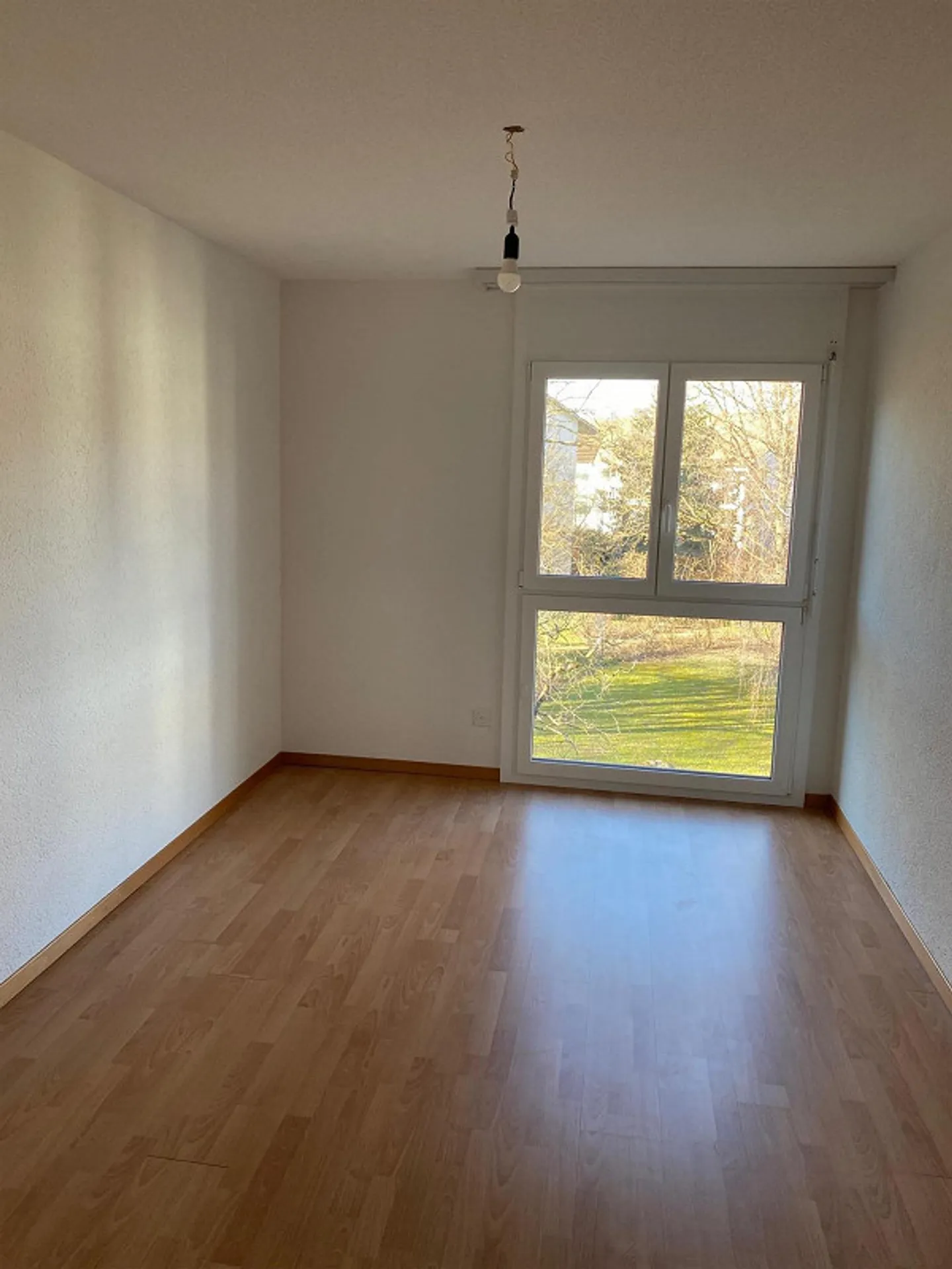 3.5 Zimmerwohnung mit neuen Badezimmern und Küche 89 m2 - Foto 6 von 19