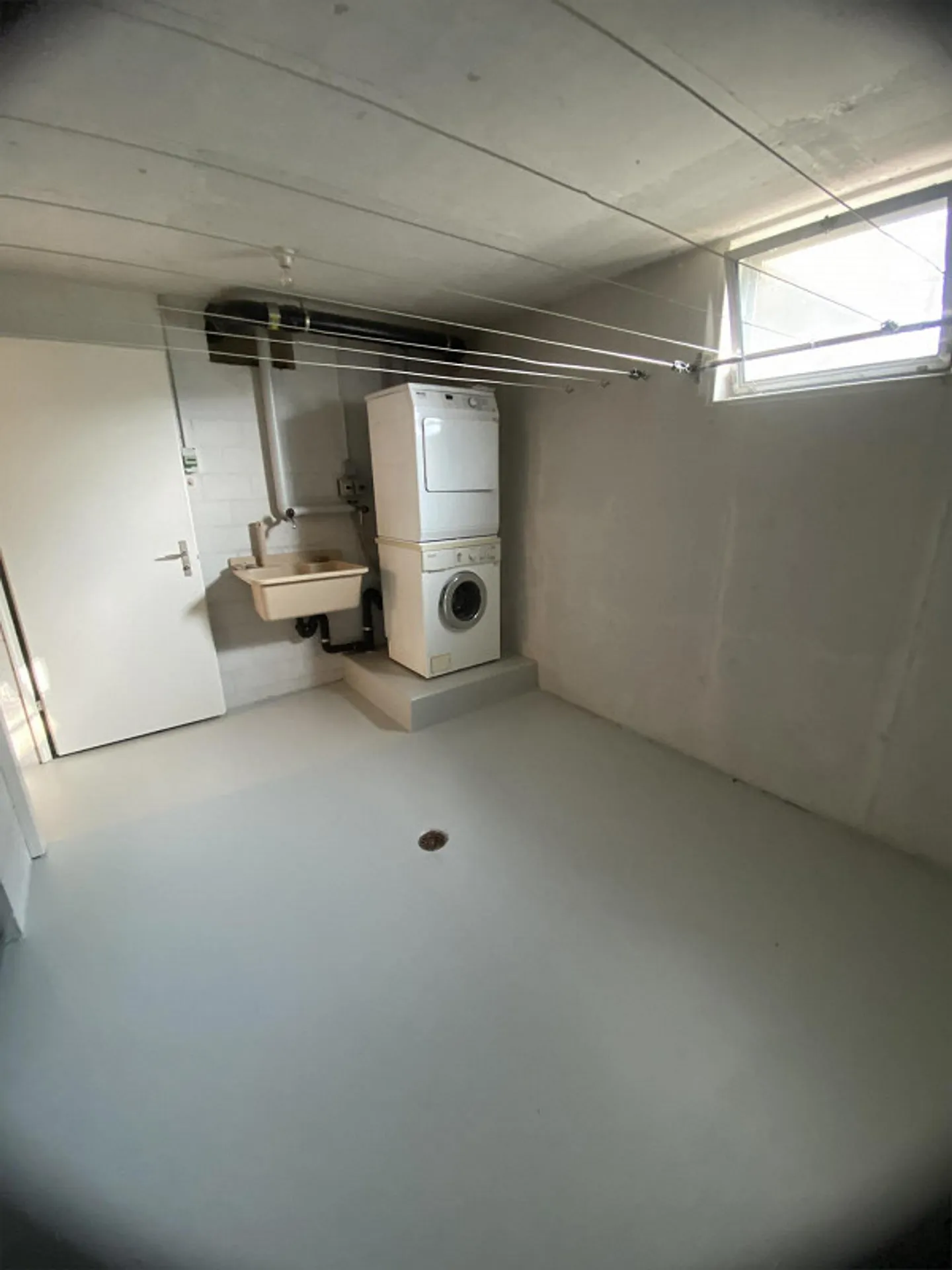 3.5 Zimmerwohnung mit neuen Badezimmern und Küche 89 m2 - Foto 12 von 19