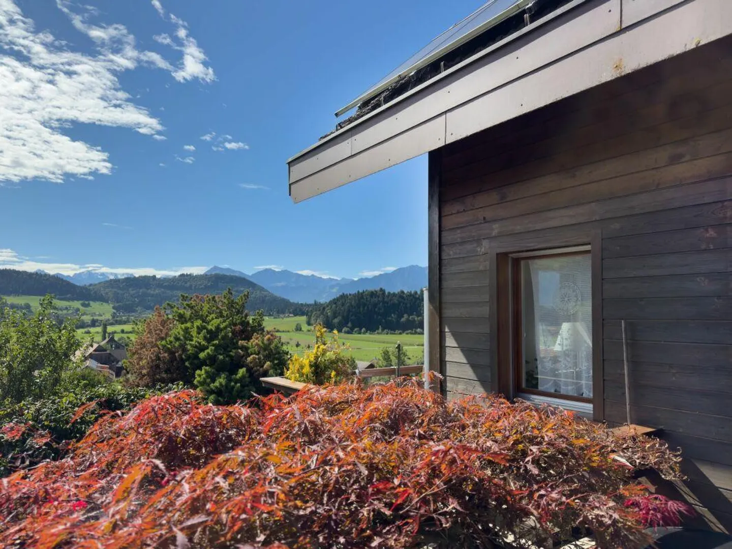 Spacious 6.5-room single-family house with impressive mountain view... - Photo 14 of 27