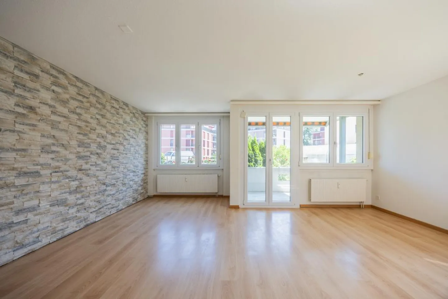 Condominium de 3,5 pièces idéal comme investissement - Photo 3 sur 6