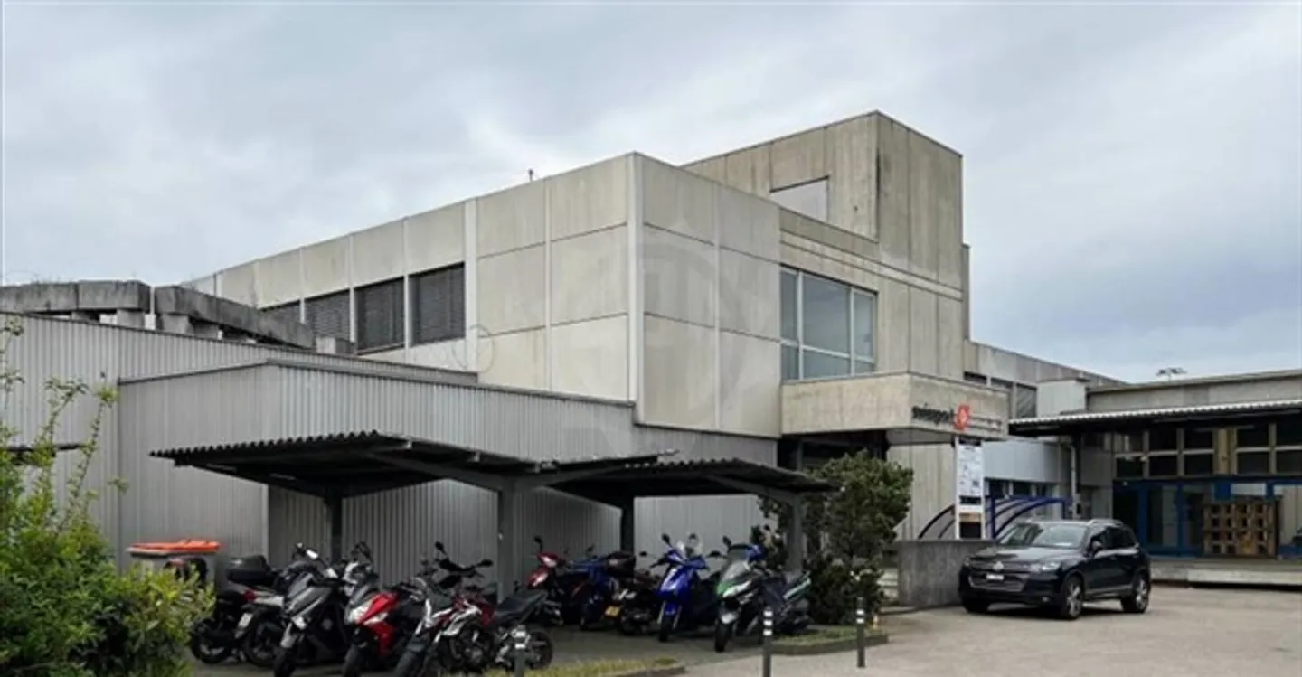 Bureau Indépendant à Meyrin - Photo 8 sur 8