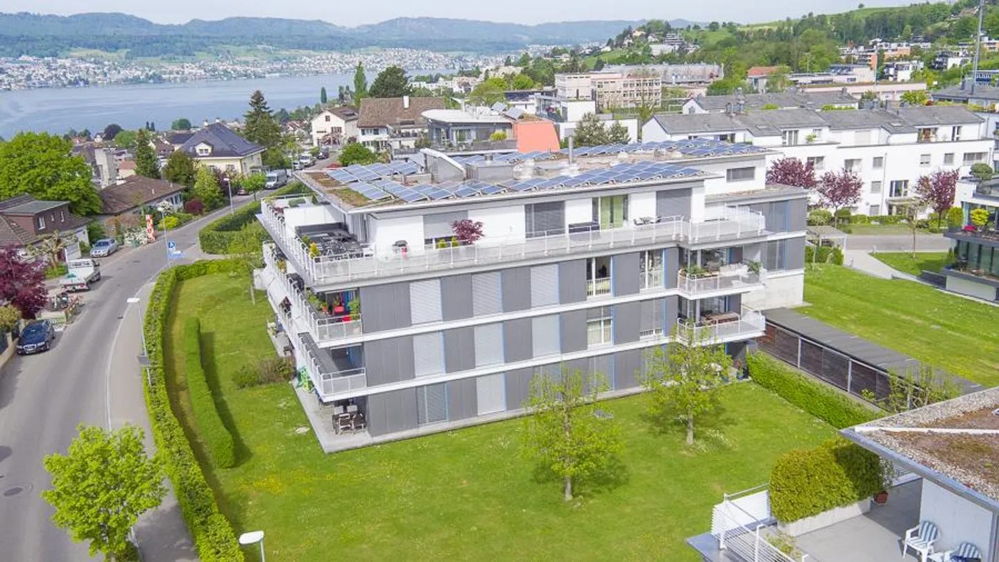 Appartement 4.5 pièces - Foto 1 von 12