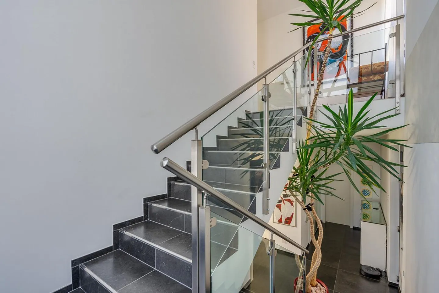 Villa Moderne avec Piscine et Domotique Avancée - Photo 12 sur 19